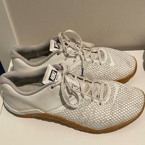 Nike Metcon 12 shoes